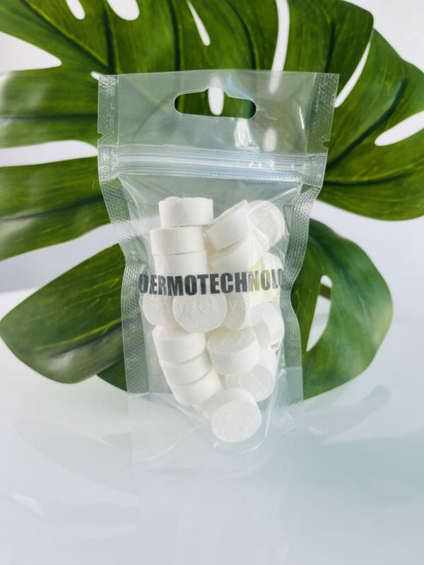 Compressed towels in pure and biodegradable natural Bio cellulose.