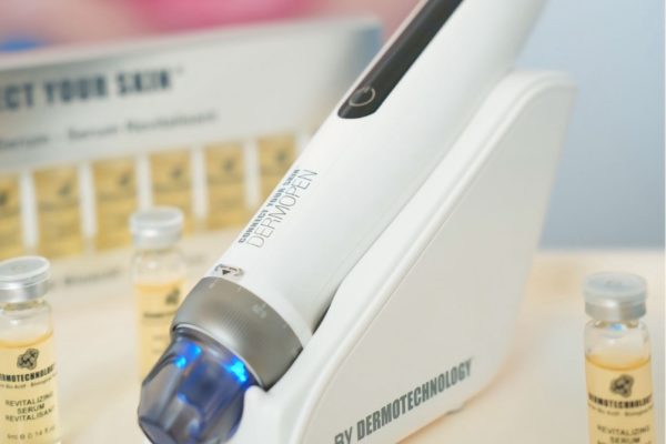 EMS microneedling device Dermopen by Dermotechnology