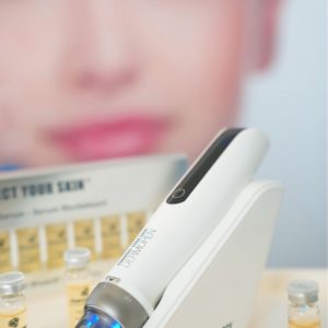 EMS microneedling device Dermopen by Dermotechnology
